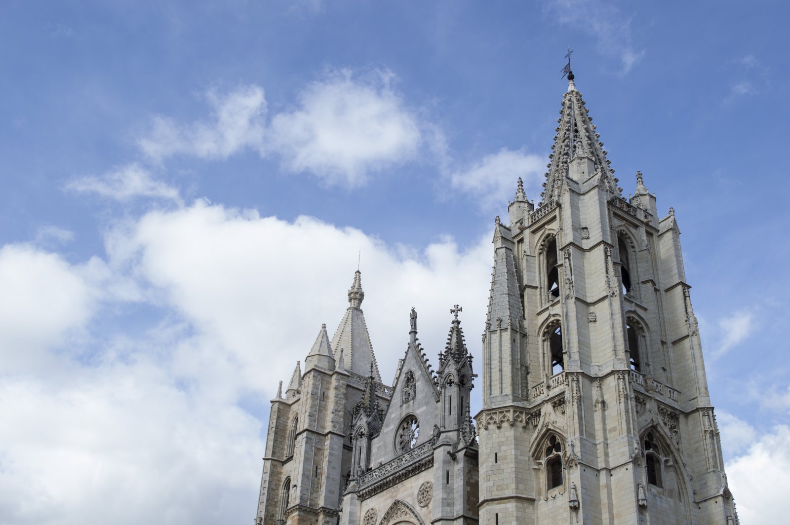 León ciudad fin de semana qué hacer gastronomía